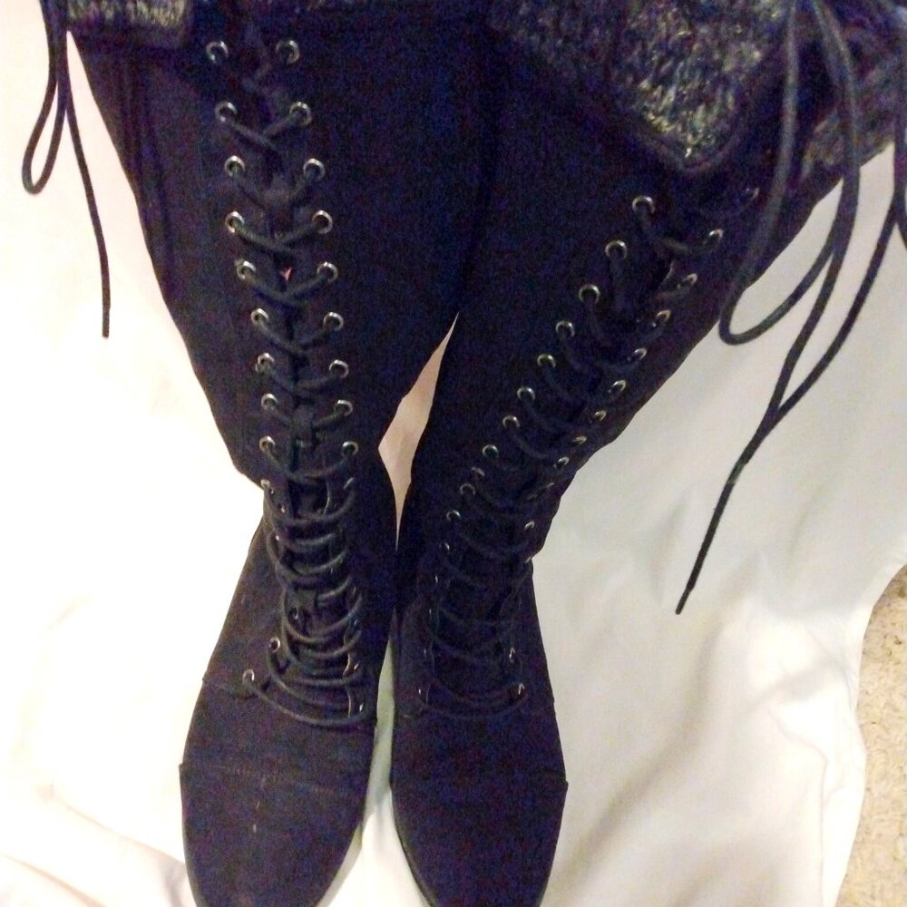 Torrid Black Lace Up Tall Boots 10.5WW Cozycore Streetwear Chunky Heel Combat - Picture 3 of 11